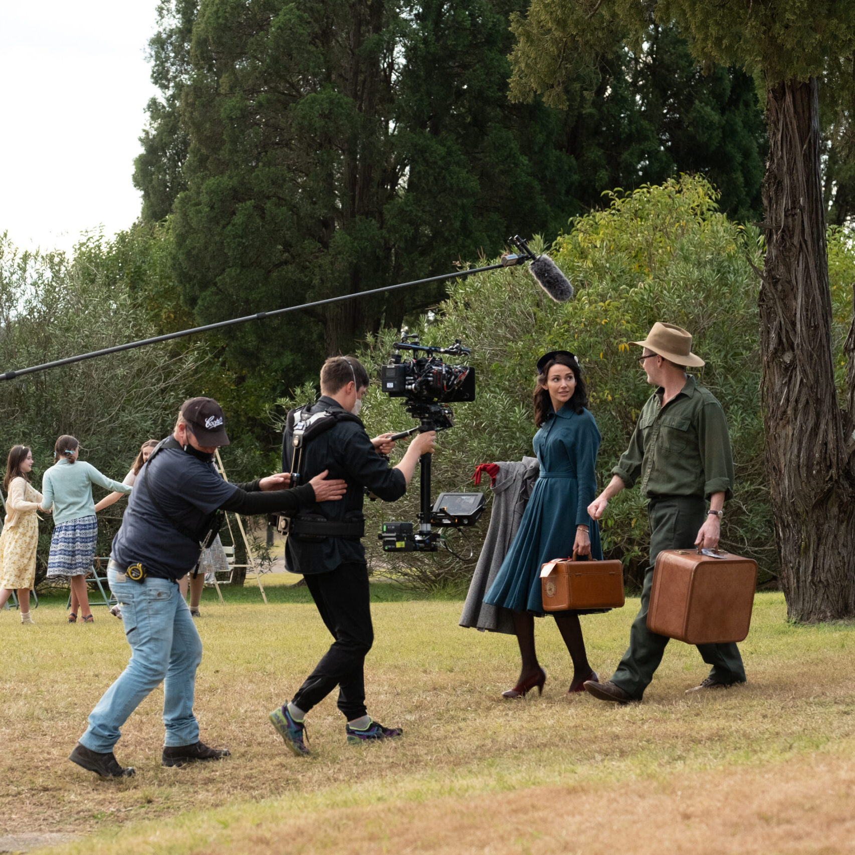 Behind The Scenes on TEN POUND